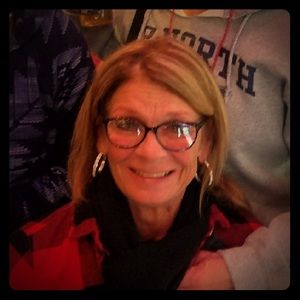 Meet your Posher, Kim